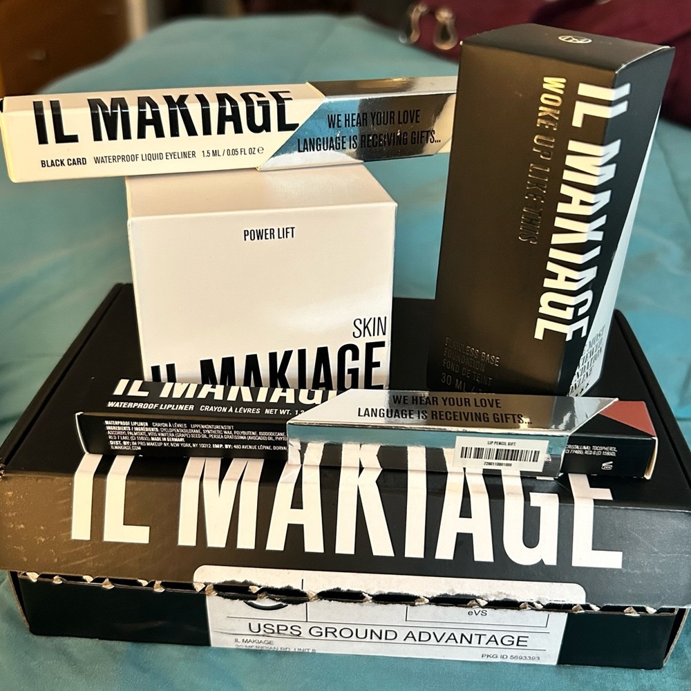 IL MAKIAGE Beauty Collection Foundation, Lip Liner, Eye Liner